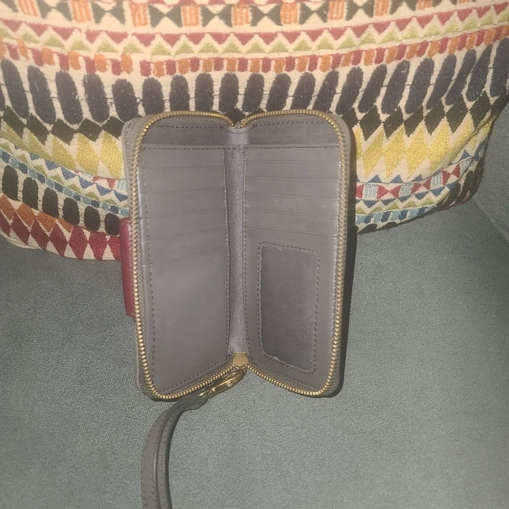 Fossil | Gray & Maroon Wallet